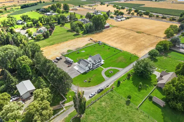 88580 W 119 Pr Nw, Prosser, WA 99350