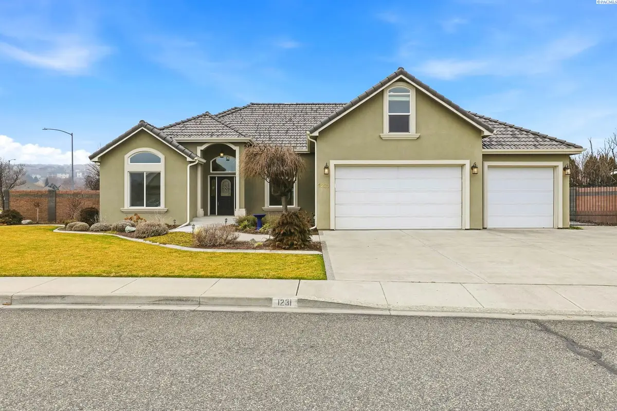 1231 Cameo Drive, Richland, WA 99353 - #1