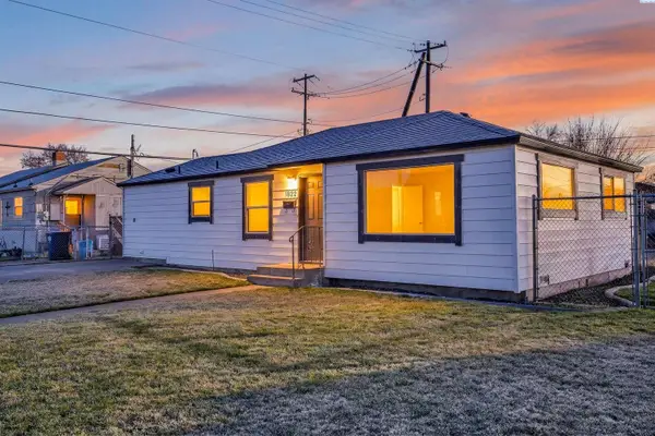 1823 N 11th Ave, Pasco, WA 99301