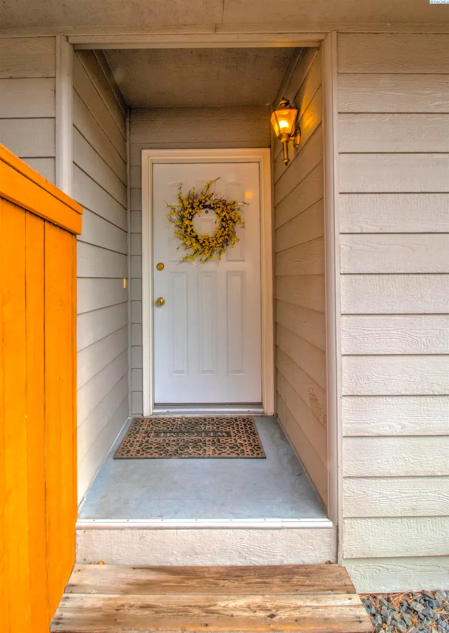 3721 W 29th Ct, Kennewick, WA 99337 - #2