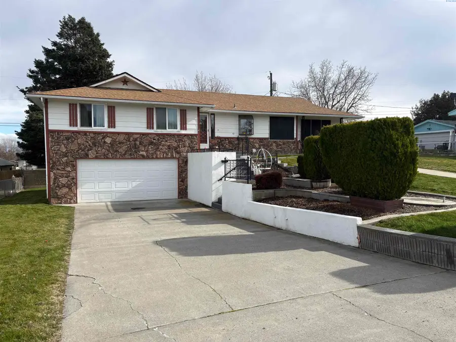 1250 N Volland St., Kennewick, WA 99336 - #3
