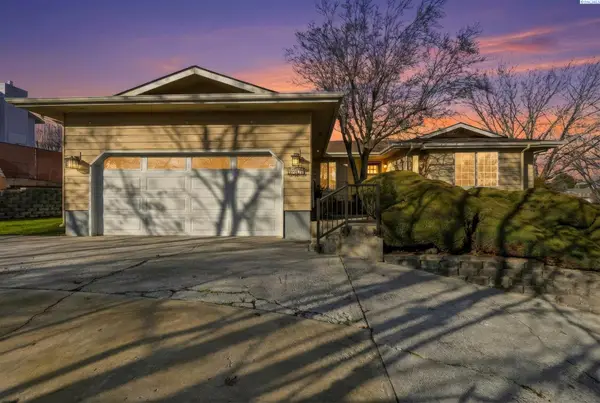 4501 Hilltop Dr., Pasco, WA 99301