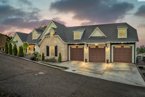 2315 Morency Drive, Richland, WA 99352