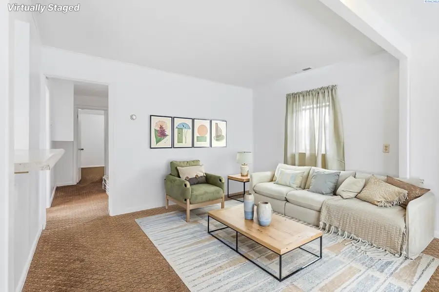 604 S Rainier St., Kennewick, WA 99336 - #2