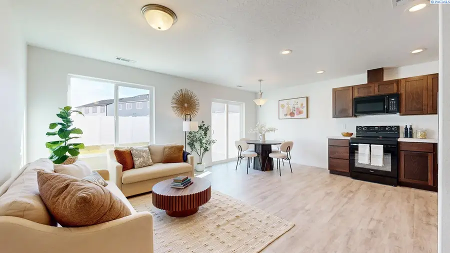 1152 N Yost Street, Kennewick, WA 99336 - #3