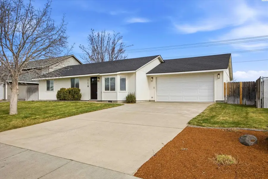 2702 Iris St., West Richland, WA 99353 - #2