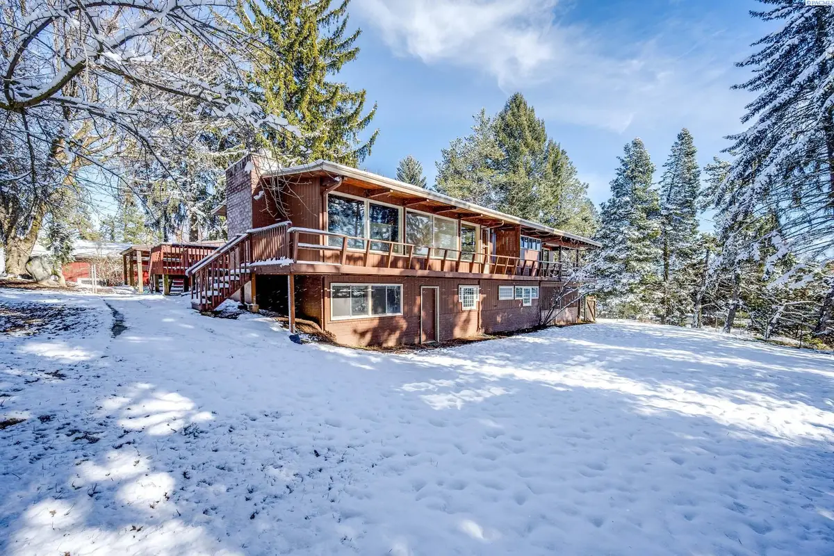 312 State Route 27, Pullman, WA 99163 - #1