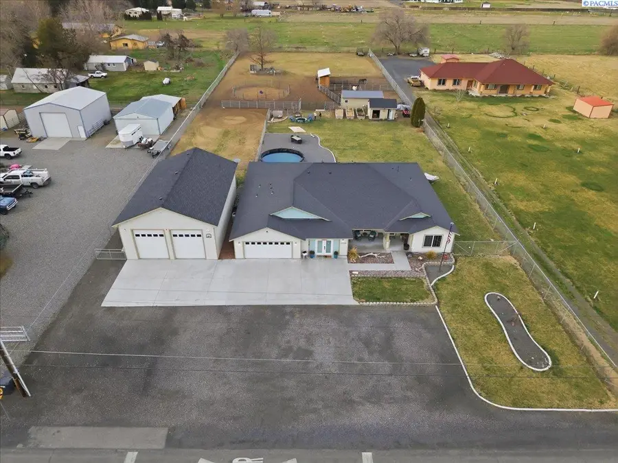 223108 E Perkins Rd, Kennewick, WA 99337 - #3