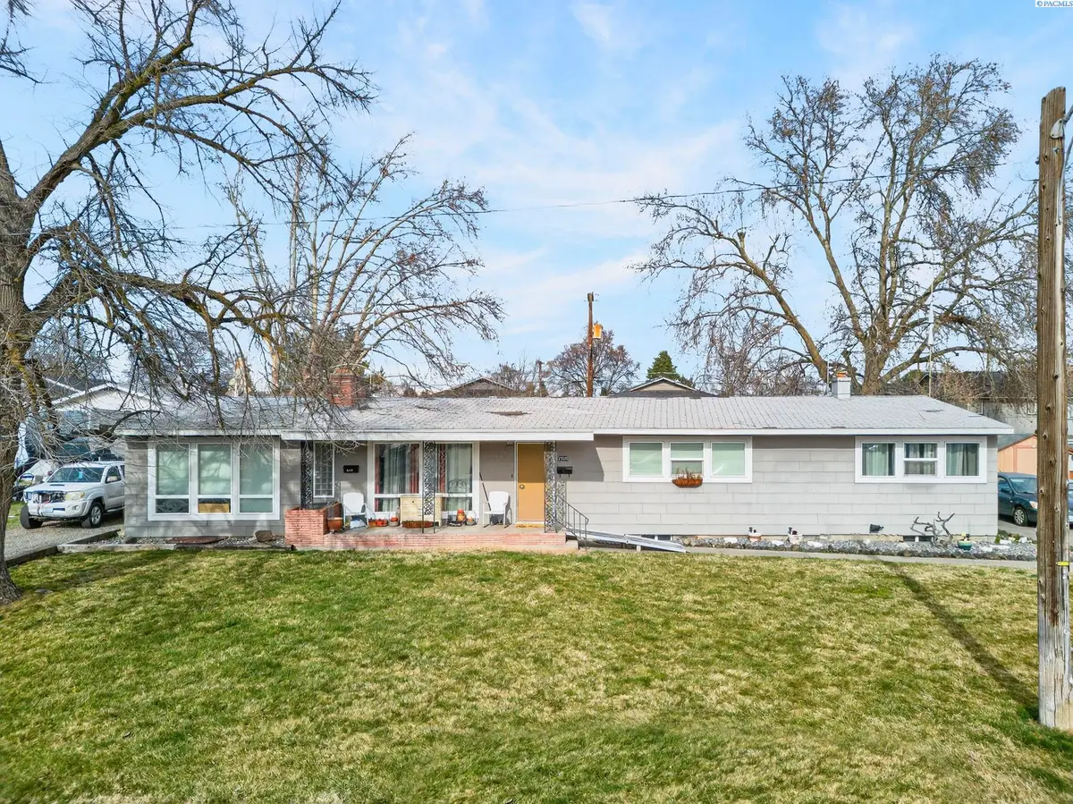 2106-2108 Trippe St, Richland, WA 99354 - #1