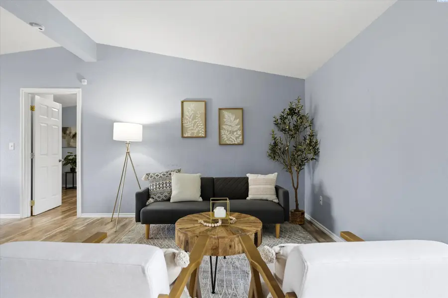 6814 W Victoria Ave, Kennewick, WA 99336 - #3