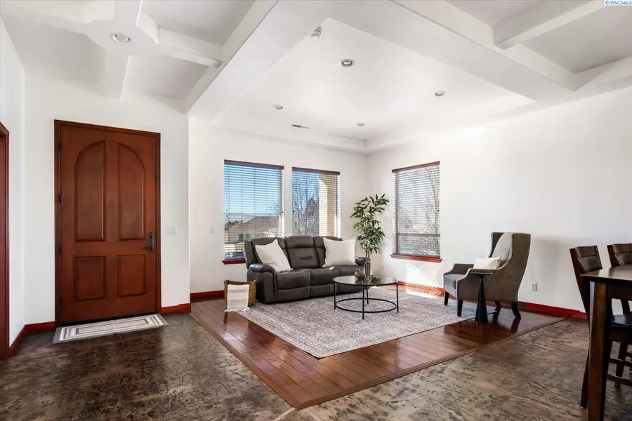 216 Bear Dr., Richland, WA 99352 - #3