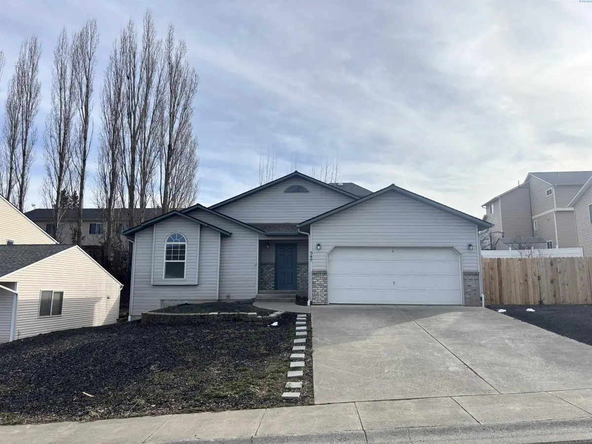 345 NW Parr Dr, Pullman, WA 99163 - #1