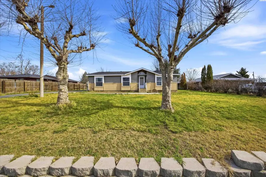 909 S Gum St, Kennewick, WA 99336 - #2