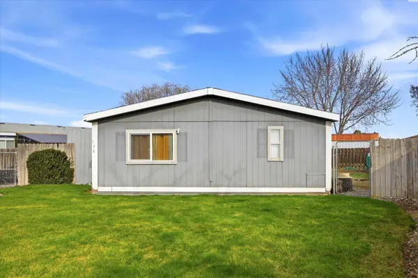 2917 W 19th Ave Spc 156 #156, Kennewick, WA 99337