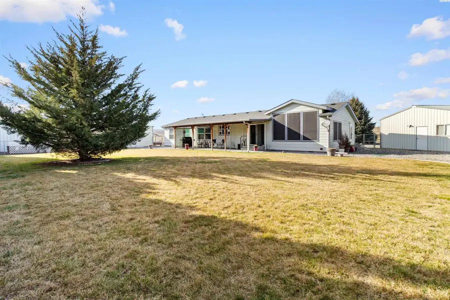 13282 E Ruppert Road, Benton City, WA 99320 - #2
