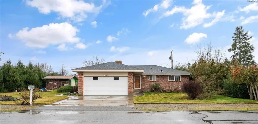 4004 W Nixon Street, Pasco, WA 99301 - #2