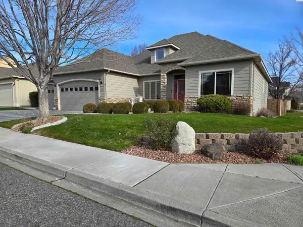 1115 S Harrison St., Kennewick, WA 99338