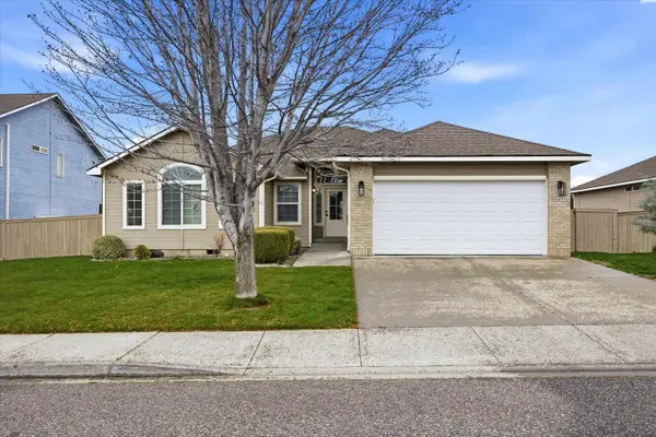 1207 S Jefferson Street, Kennewick, WA 99338