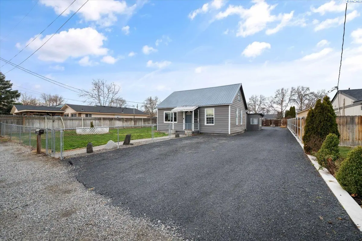 406 S Fir St, Kennewick, WA 99336 - #1