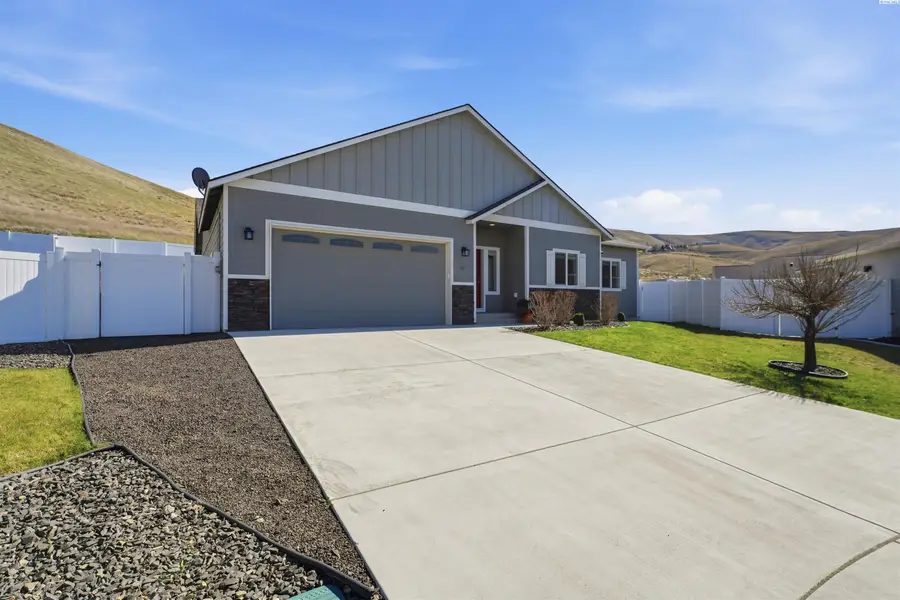 22 Molly Rose Ct, Prosser, WA 99350 - #2