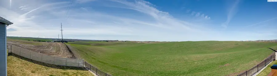 1215 Sunnyside Dr, Pullman, WA 99163 - #3