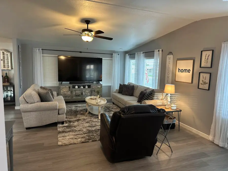 312 S Columbia Center Blvd #47, Kennewick, WA 99336 - #2