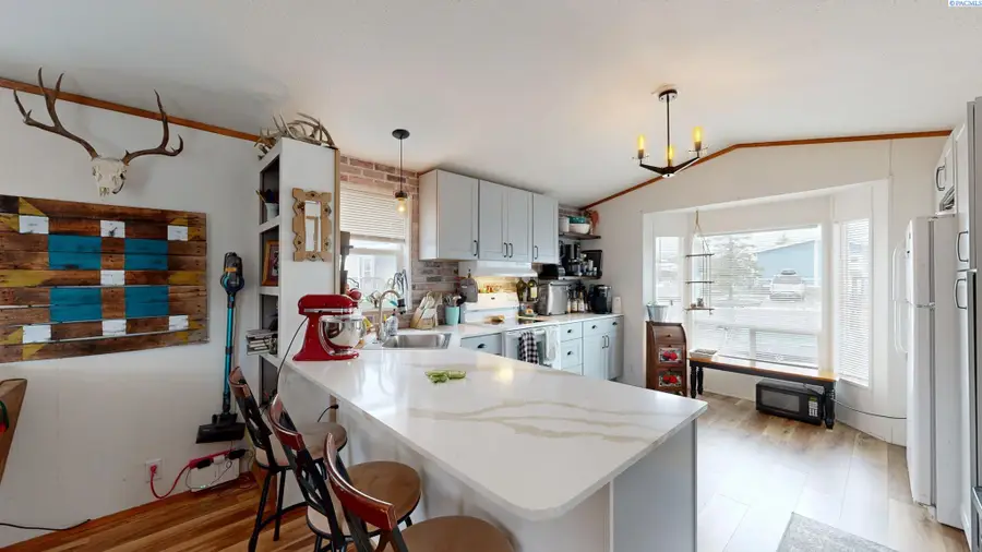 255 NW Golden Hills Dr. #38 #38, Pullman, WA 99163 - #3