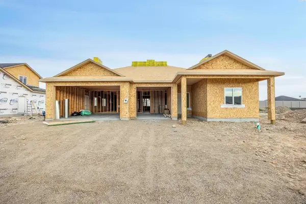 211 Packer St, Prosser, WA 99350