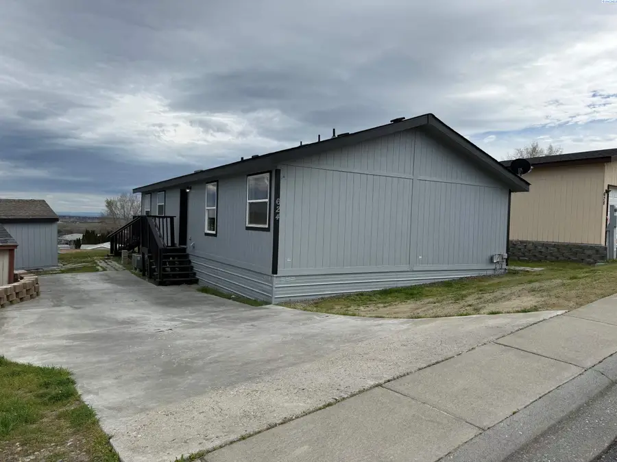624 Lonetree Ln, Richland, WA 99352 - #3