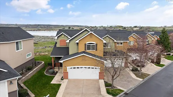 3192 Willow Pointe Dr, Richland, WA 99354