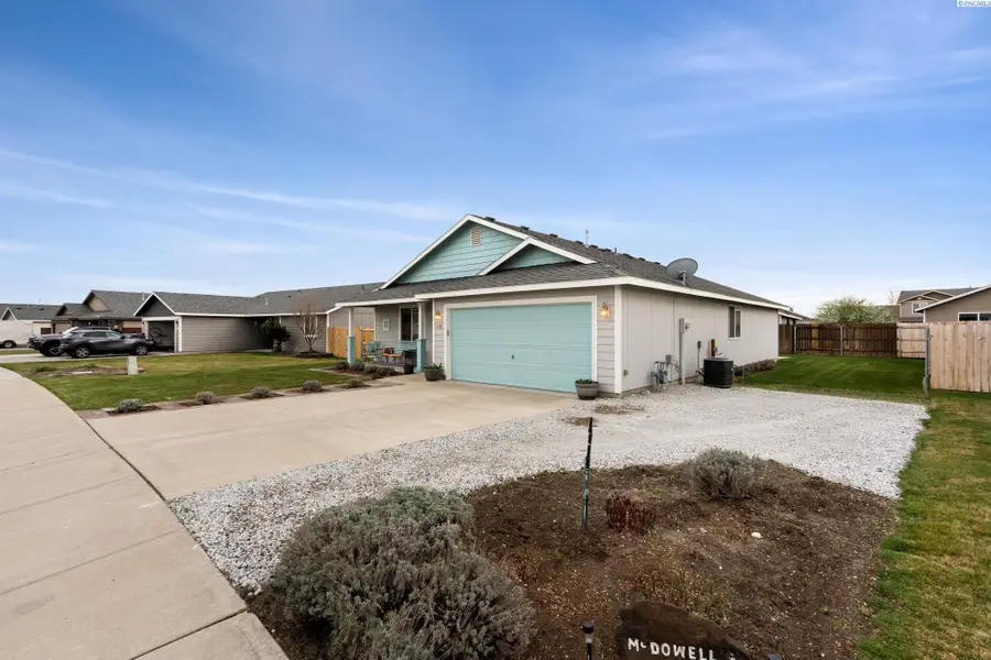 4422 Kubota Ln, Pasco, WA 99301 - #3