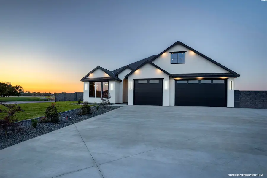 8601 Tendril Lane, Pasco, WA 99301 - #2