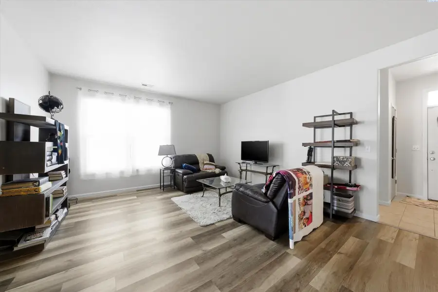 4604 Arabian Lane, Pasco, WA 99301 - #2