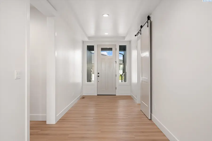 2385 Waterhill, Richland, WA 99352 - #2