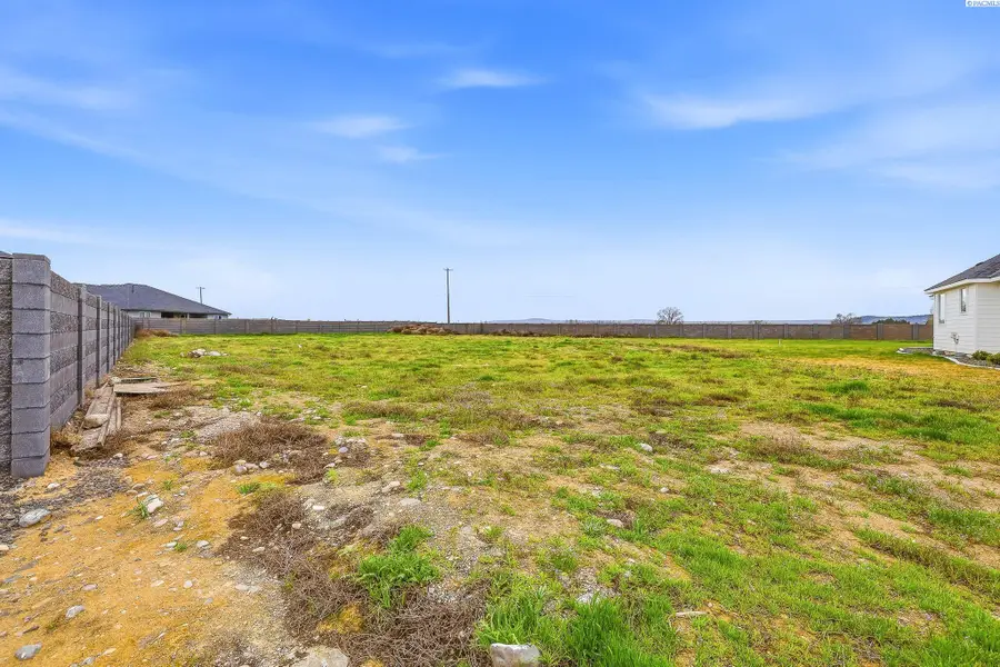 12700 Blackfoot Dr, Pasco, WA 99301 - #3