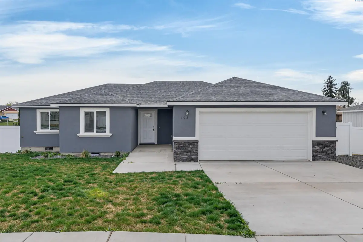 108 Luli St, Grandview, WA 99301 - #1