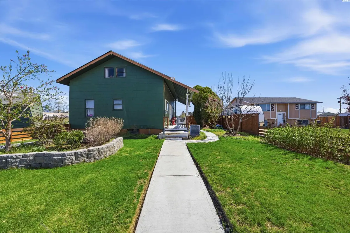 1533 W Jay St, Pasco, WA 99301 - #1
