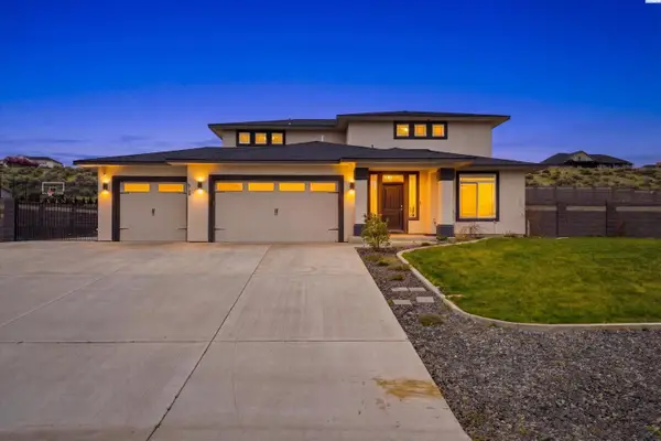 6729 Sandy Ridge Rd, Pasco, WA 99301