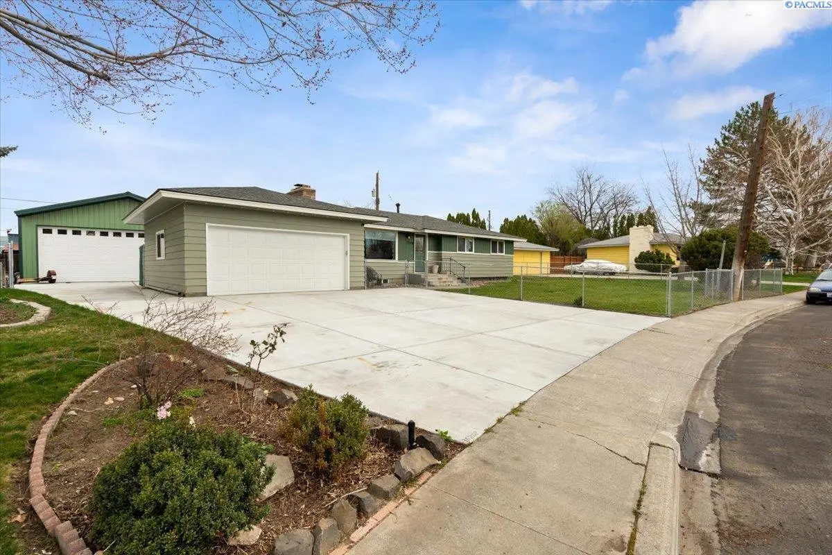 256 Ada, Richland, WA 99352 - #1