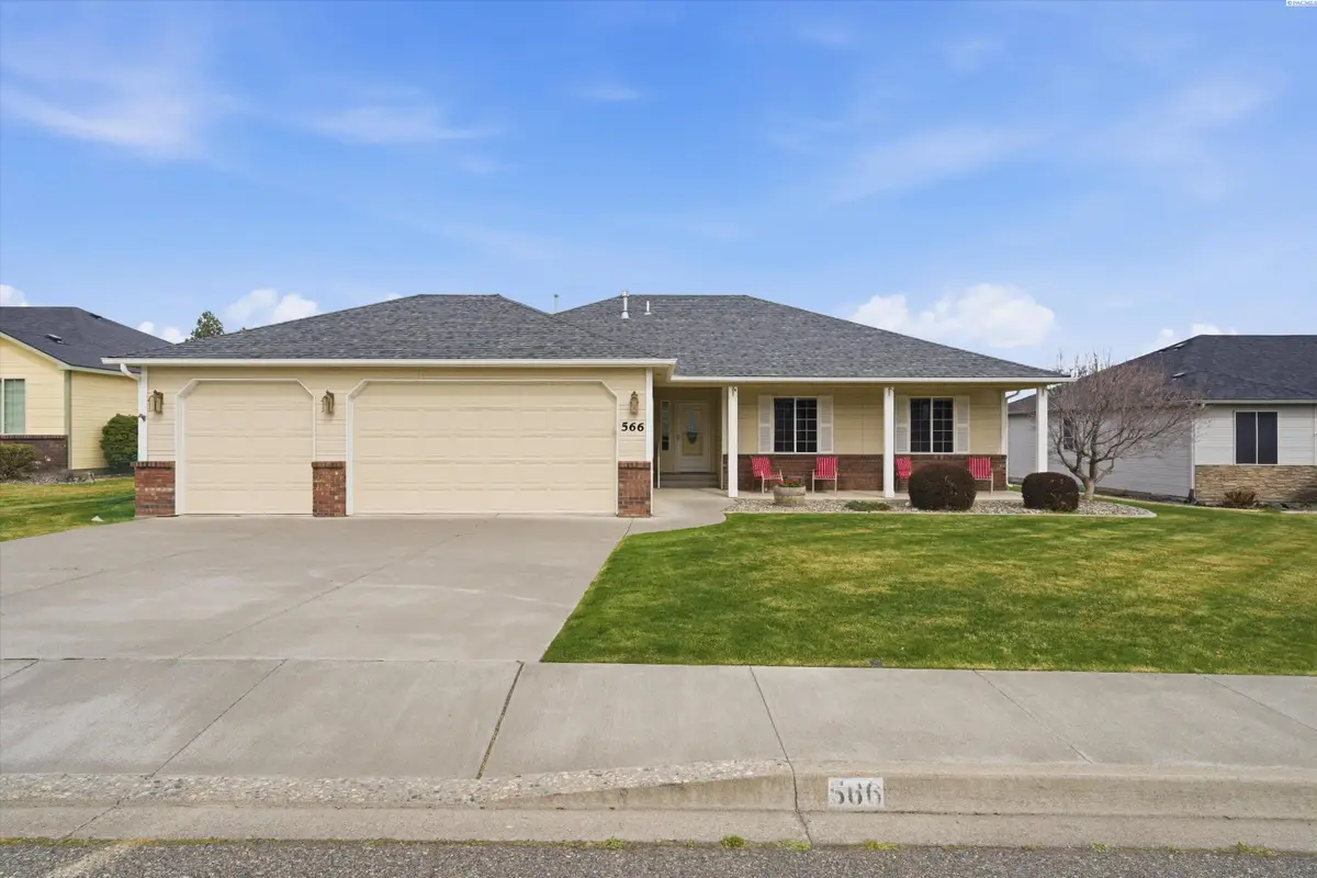 566 Oahu Street, Richland, WA 99352-7319 - #1