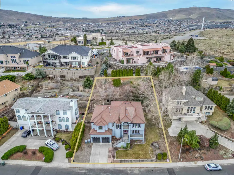 1219 Brentwood Ave, Richland, WA 99352 - #2