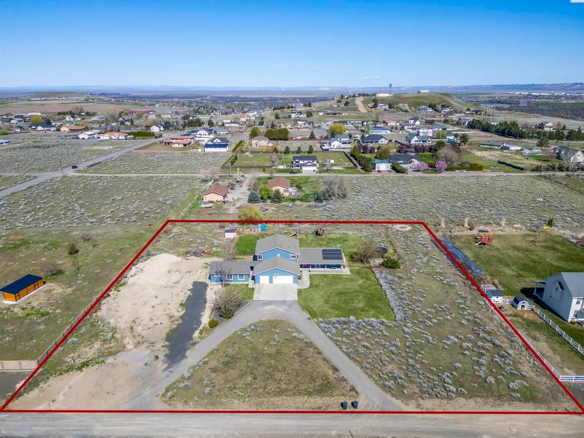 5600 Laurel Drive, West Richland, WA 99353 - #1