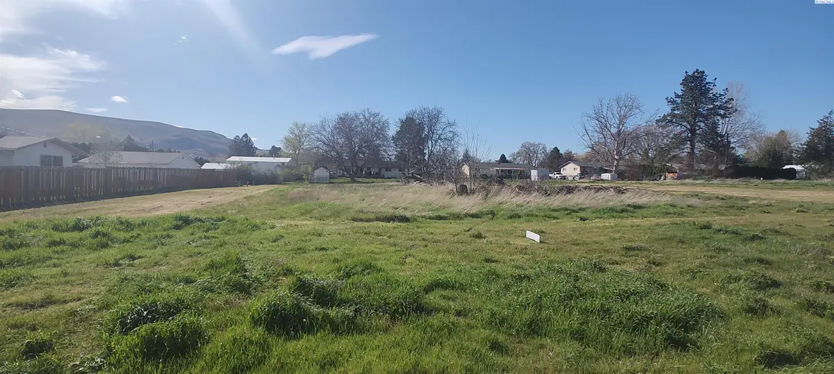 NKA 11th Street, Benton City, WA 99320 - #1