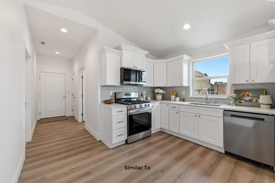 222 N Dewberry Pl, Kennewick, WA 99336 - #3