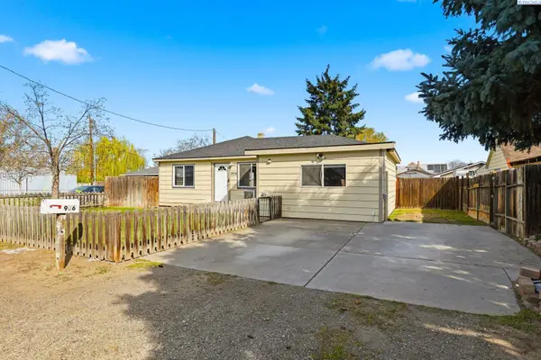 906 W Entiat Avenue, Kennewick, WA 99336
