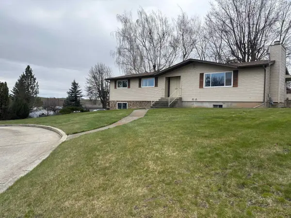 315 N Division St, Palouse, WA 99161