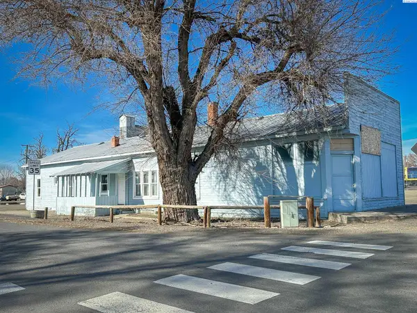 100902 W Foisy Rd, Prosser, WA 99350