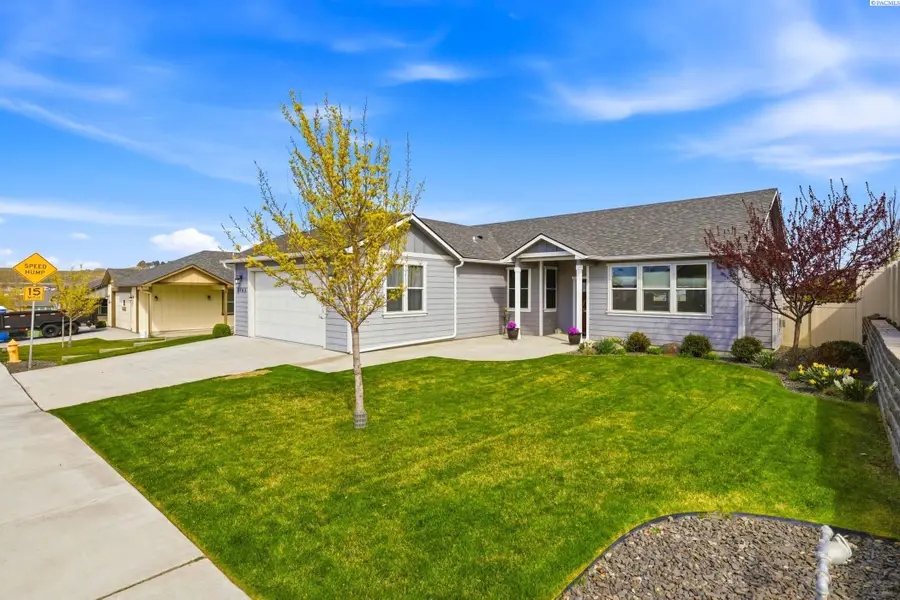 3763 S Sherman St, Kennewick, WA 99338 - #3