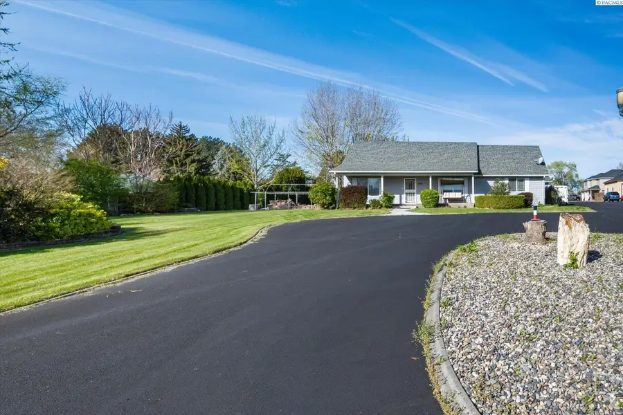 3216 S Auburn St, Kennewick, WA 99337 - #2