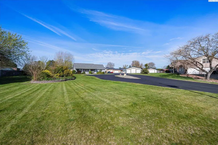 3216 S Auburn St, Kennewick, WA 99337 - #3